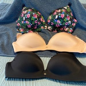 Victorias Secret Very Sexy collection